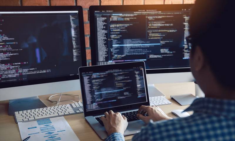 数据科学选型:R与Python如何赋能祁阳县网站建设?